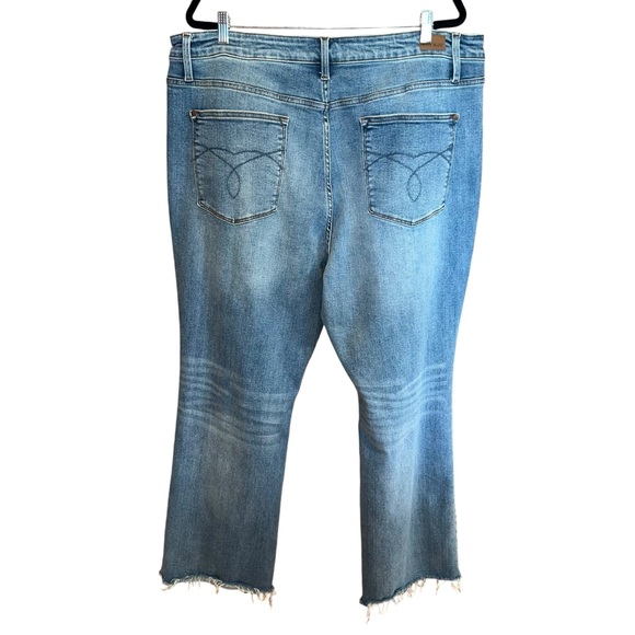 Judy Blue Boot Cut Jeans Womens Size 2XL/3XL Blue 5 Pocket High Rise Raw Hem - Picture 4 of 11